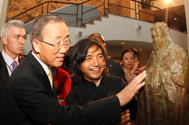 书法家|作品暗藏“许家印卓越且伟大”，书法家为吹捧，不要底线了？