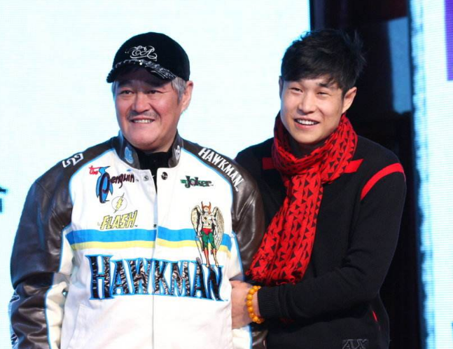 小沈阳|小沈阳更改微博认证后，再变更经纪公司，已不再是本山传媒