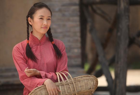 童瑶|闺话：gu童瑶因“顾佳”再次走红，却被爆出黑料，这个女人，从来不简单