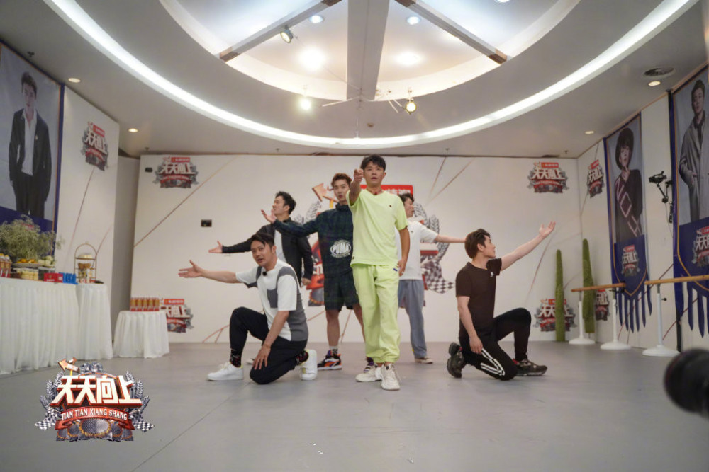 乘风破浪的姐姐|从追梦的哥哥窥探乘风破浪的姐姐，档期和个人意愿或将影响成团