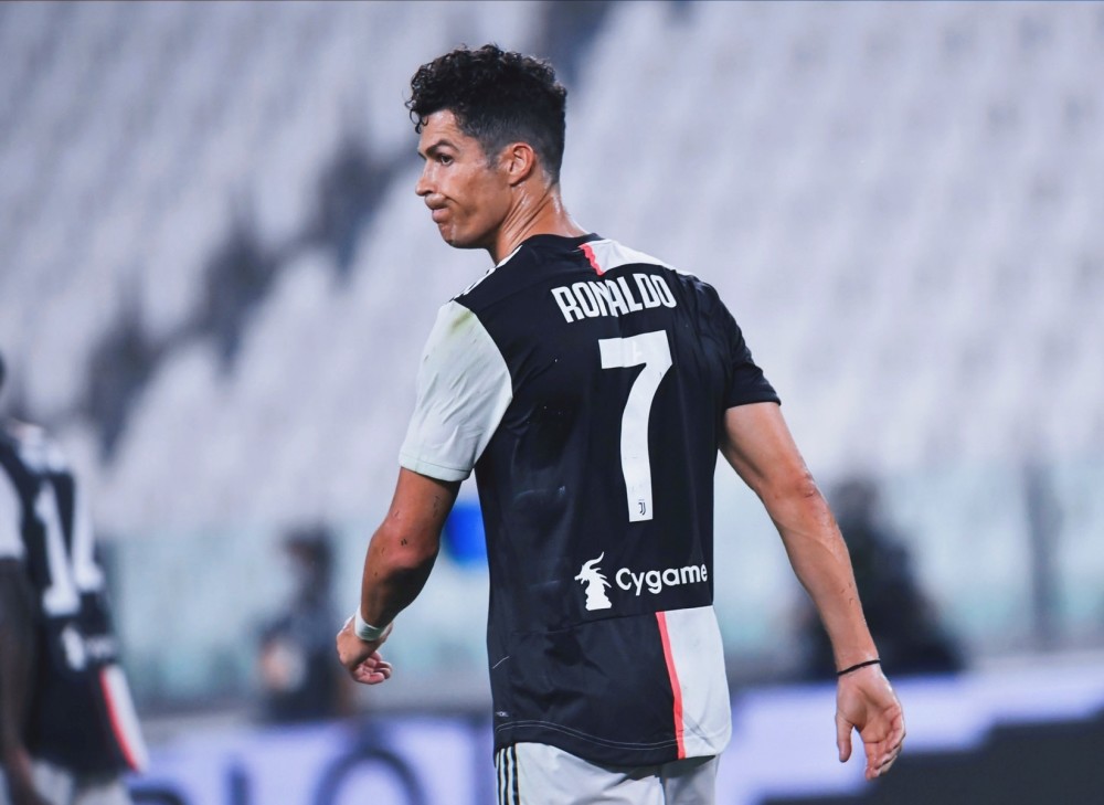 央视现场直播尤文冲击五大联赛新纪录c罗期待创造神迹