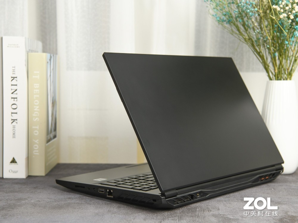 十代桌面级酷睿处理器加持 神舟zx6-cu5da高清图赏