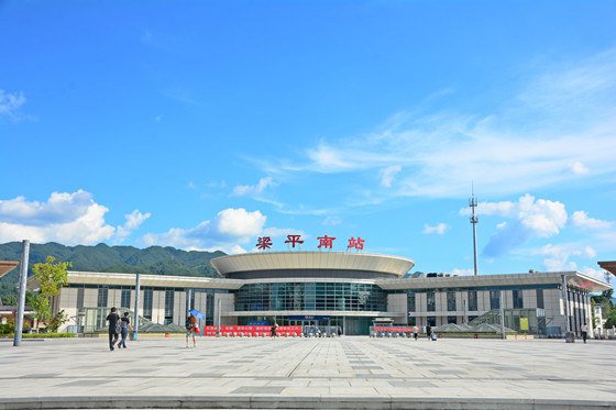 梁平:"蓝天行动"助力空气质量显著改善