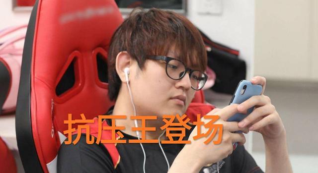 可汗替补，金贡首发，FPX调整自身，要重回巅峰了吗？