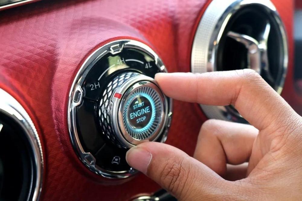 bj40城市猎人版|双重“车”格的BJ40城市猎人版，带我重回都市外的深林