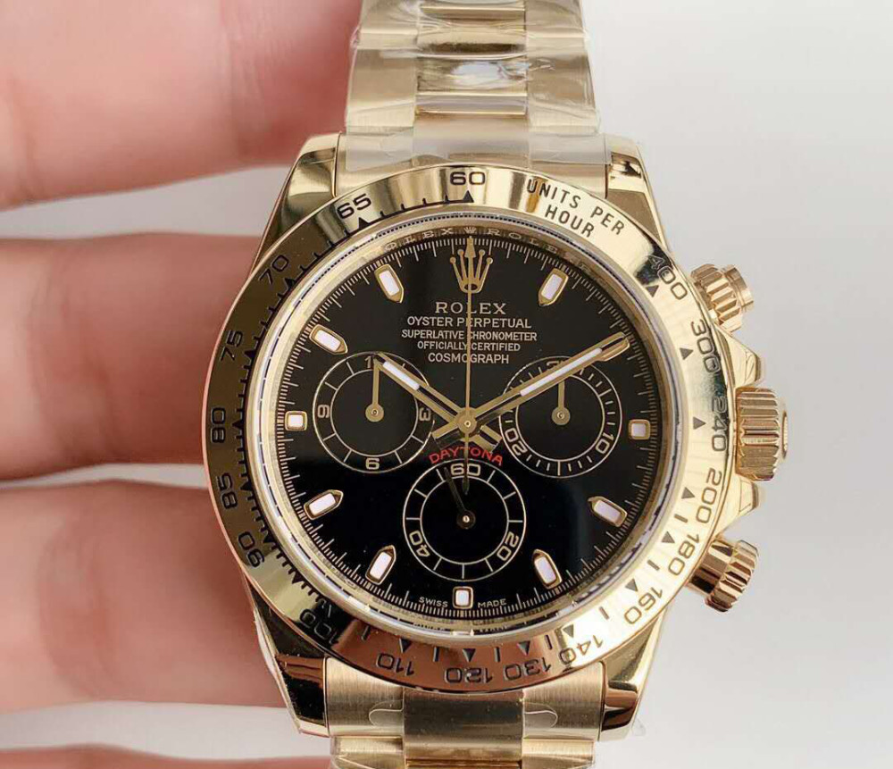 喜欢金劳不需要理由,劳力士黑金迪腕表贵气逼人