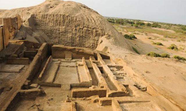 汉字|南美洲出土三千年前文物，上面刻着两汉字，山海经并非神话传说？