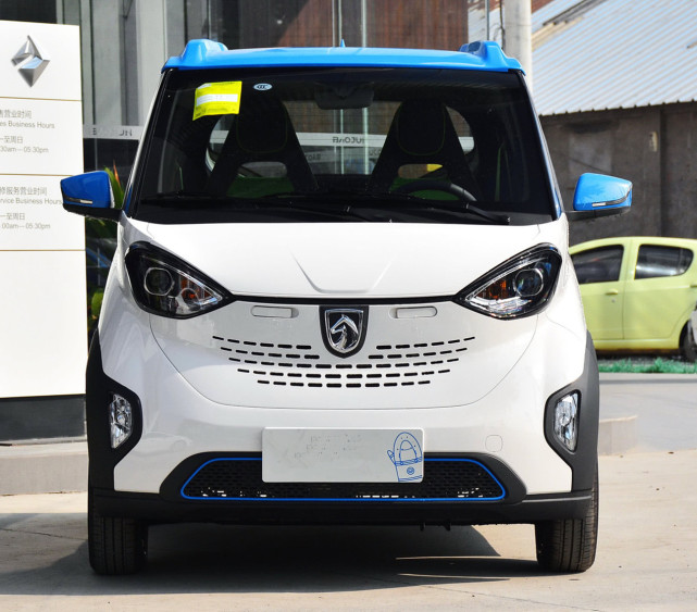 微型车|奔驰smart|宝骏e100