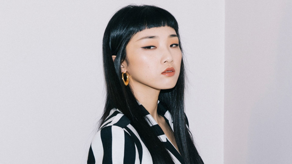 杨超越|杨超越和老板吵架仍能得到偏爱，Yamy却被老板羞辱，长相是原罪？