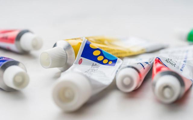 长脚气是什么原因 如何治疗和预防复发 一文为你全总结 脚气病 细菌感染 脚气 真菌 足部