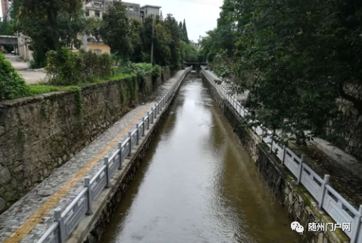 4公里的花溪河排水明渠完成全线治理