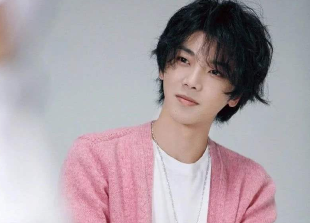 华晨宇|华语男歌手热度榜，华晨宇再次“跌落神坛”，周深空降榜单前十