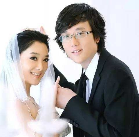 yamy|Yamy老板还有两幅面孔？开会当众侮辱艺人，妻子玲花赞其细心