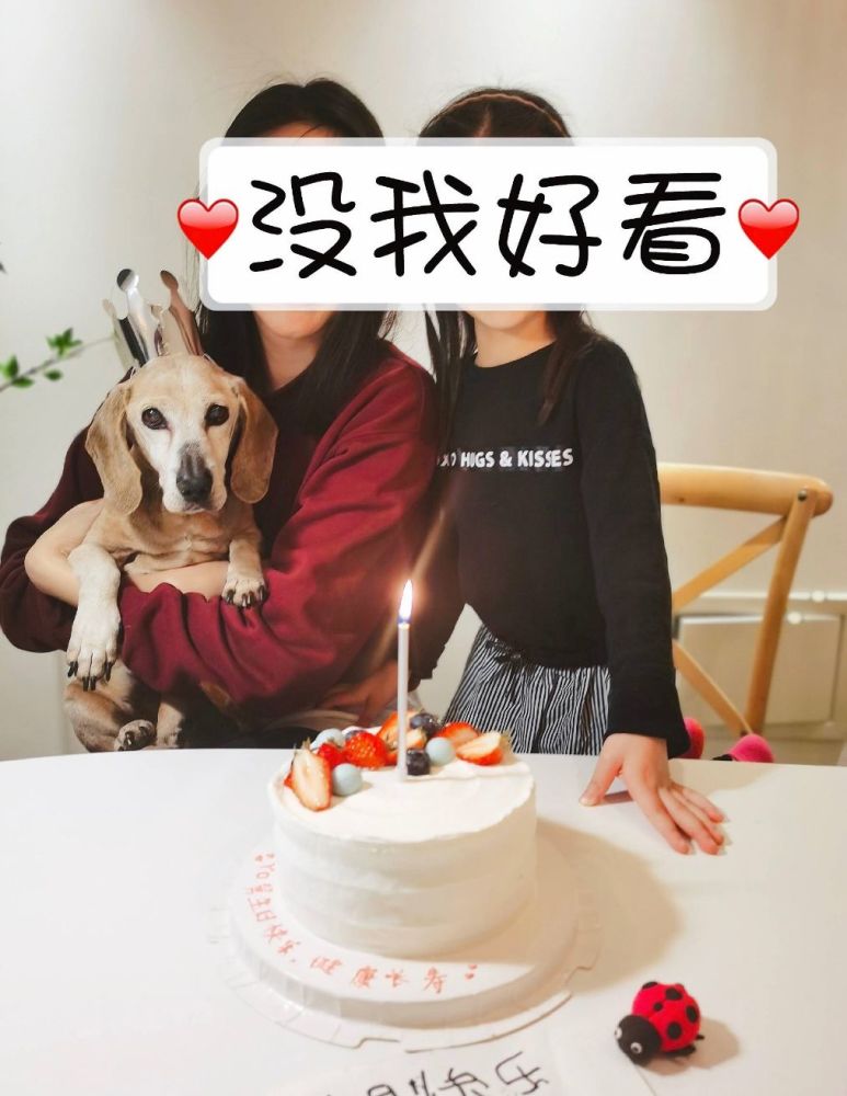 张梓琳|张梓琳晒老公正脸照，两人同款笑容夫妻相十足，胖妹瘦抽条超级美