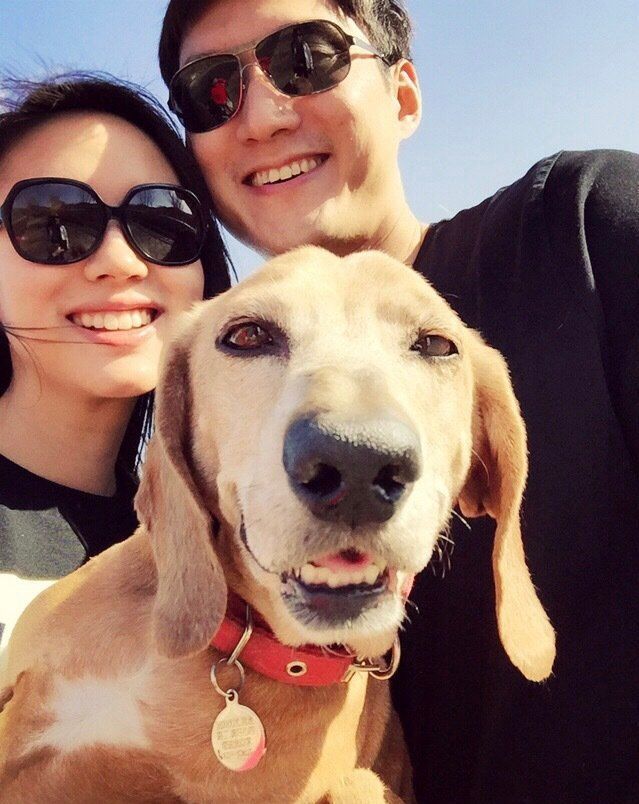 张梓琳|张梓琳晒老公正脸照，两人同款笑容夫妻相十足，胖妹瘦抽条超级美