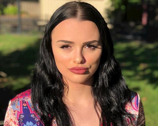 澳大利亚_社会|澳洲白富美家境优渥，身为议员女儿却贩毒，被捕辩解称是为凑学费