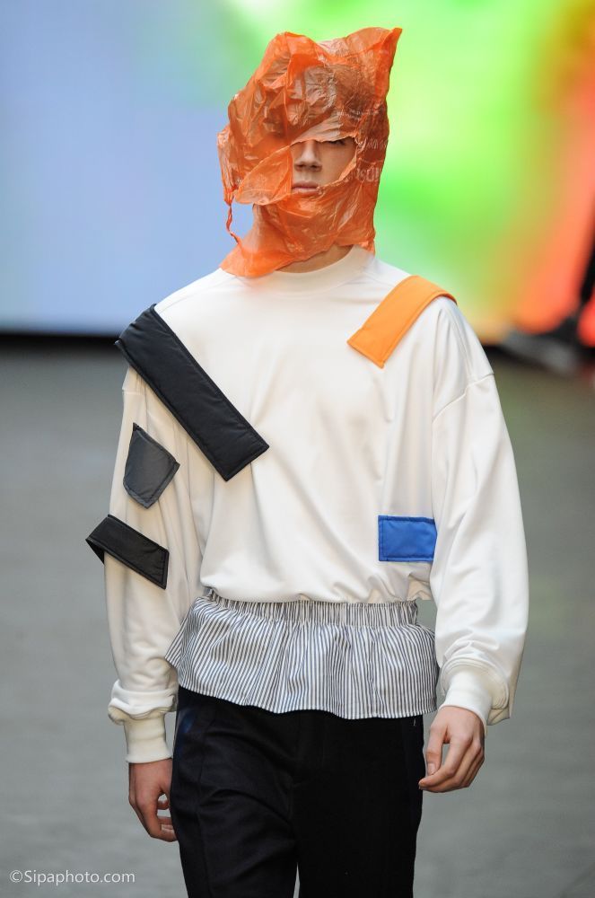 降解|塑料产品不让用了？明年起，全国将禁止使用不可降解塑料袋！