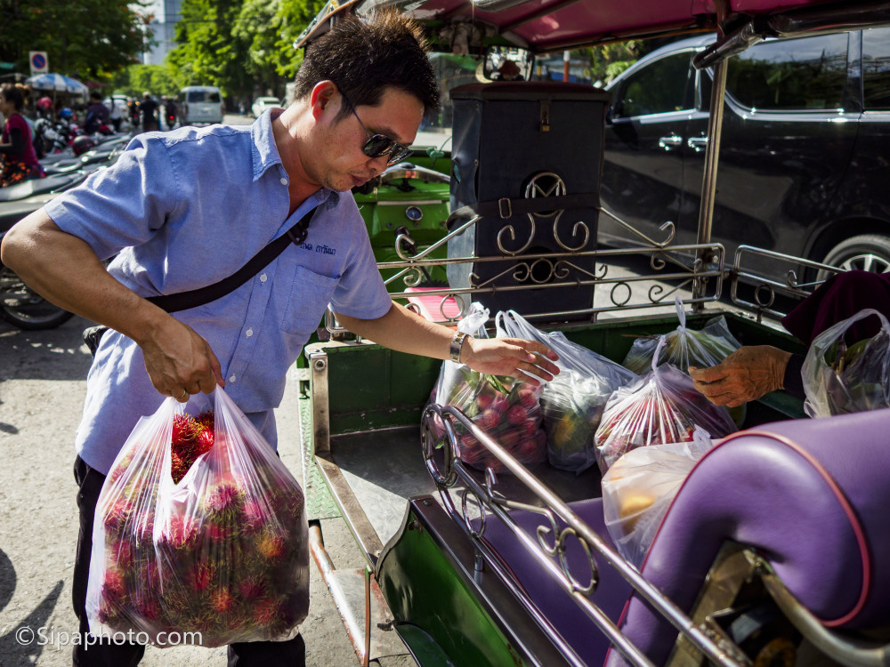 降解|塑料产品不让用了？明年起，全国将禁止使用不可降解塑料袋！