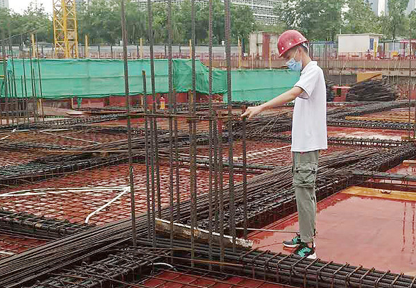 拒绝红包的诱惑记娄底职院土木工程学院应届毕业生肖凯元