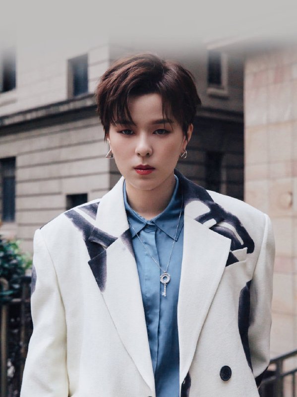 如果不是sunnee的粉丝们诉苦,谁会知道sunnee身上发