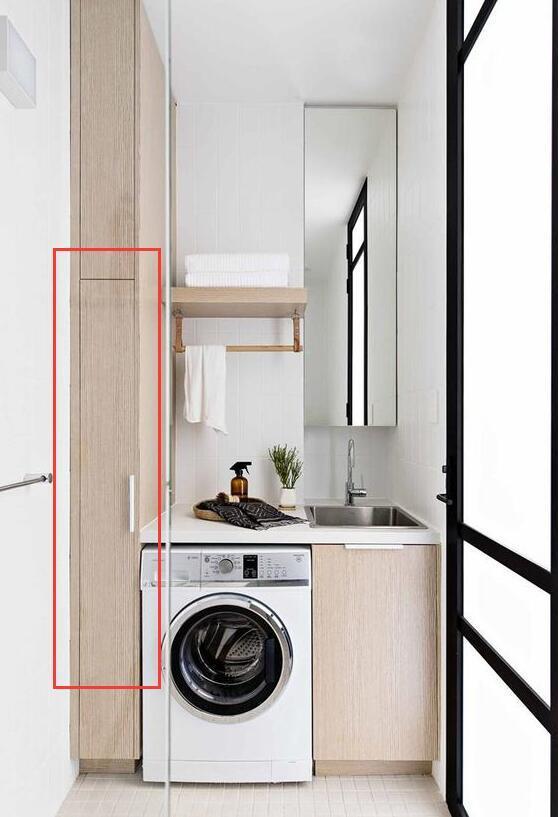 阳台水管只能砖砌?打立柜包起来,侧边装洗衣机,邻居瞧见天天夸