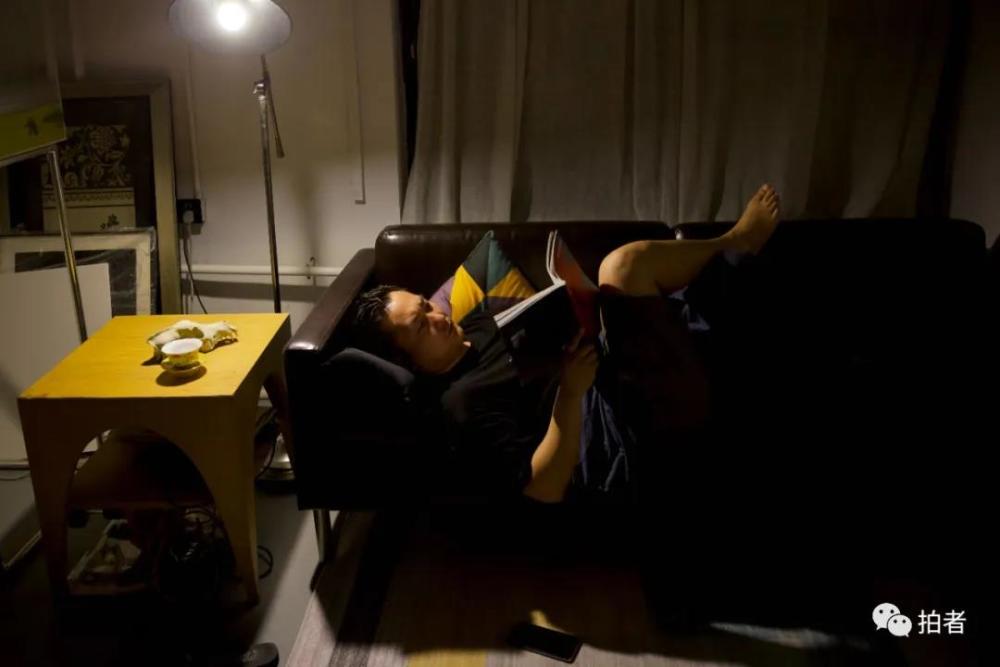 疫情|疫情之下的影棚老板：咬牙自救，迎接复苏