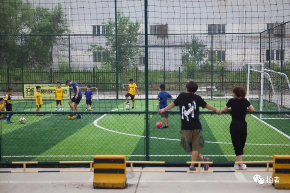 疫情|疫情之下的影棚老板：咬牙自救，迎接复苏