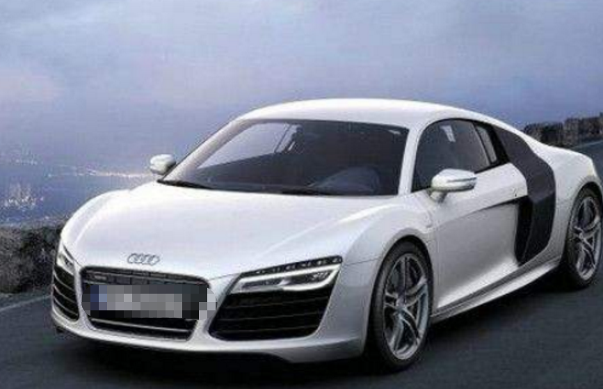 哥俩醉酒在奥迪r8车顶蹦迪,车损高达20万,醒酒后哥俩哭了