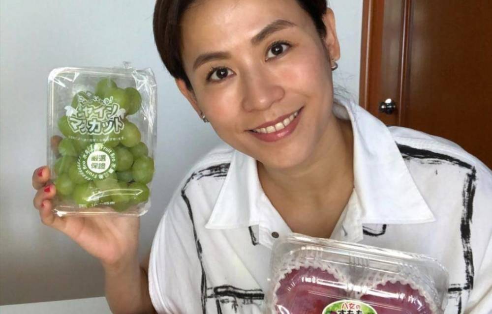 宣萱|50岁的宣萱颜值崩塌，脸色蜡黄肿得像馒头，拖累“四大花旦”颜值