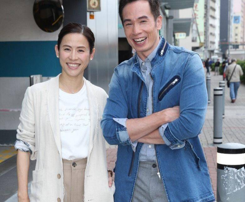 宣萱|50岁的宣萱颜值崩塌，脸色蜡黄肿得像馒头，拖累“四大花旦”颜值