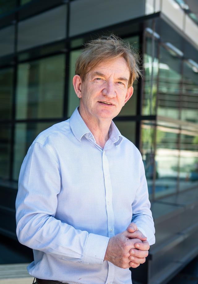 新冠疫苗|英国科学家乐观预测：圣诞节前，就可以大规模接种新冠疫苗