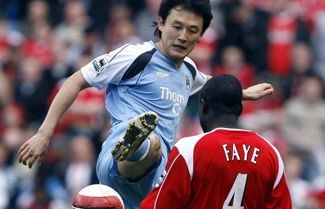 李毅击败黎兵傅博李玮锋就任四川主帅因为他执教像亨利