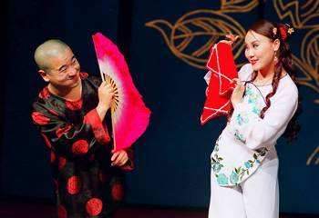 赵本山|赵本山众徒弟都玩直播，为何唯独拿刘能“开刀”？背后是爱与恨！