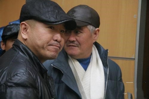 赵本山|赵本山众徒弟都玩直播，为何唯独拿刘能“开刀”？背后是爱与恨！