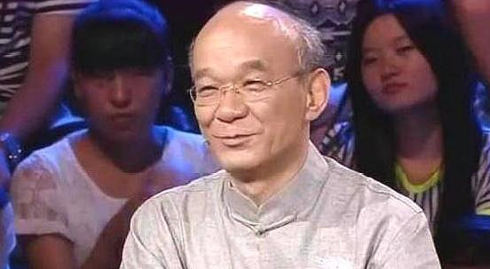 免死金牌|男子带免死金牌鉴宝，自称是祖传之物，专家看后：你胆子可真大