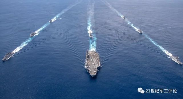 尼米兹号航母离开南海前往中东林肯号出港进入太平洋