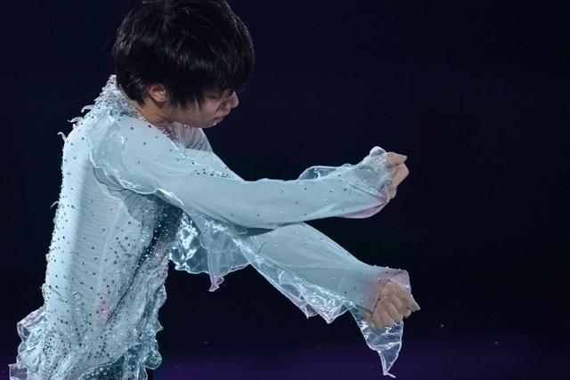 這件絕美比賽服差點兒變色羽生結弦男人也可以把粉色穿得很美