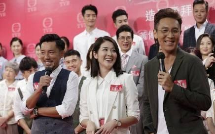 tvb|好男人！TVB上位小生一家4口下午茶，喂完老婆喂孩子画面温馨