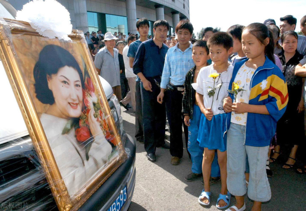 赵本山|高秀敏的彪悍人生：春晚后台和赵本山对骂，抢别人老公同居14年