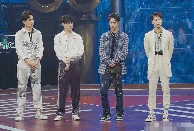 王一博|王一博张艺兴粉丝开撕？《这！就是街舞》火药味浓，究竟谁实力强