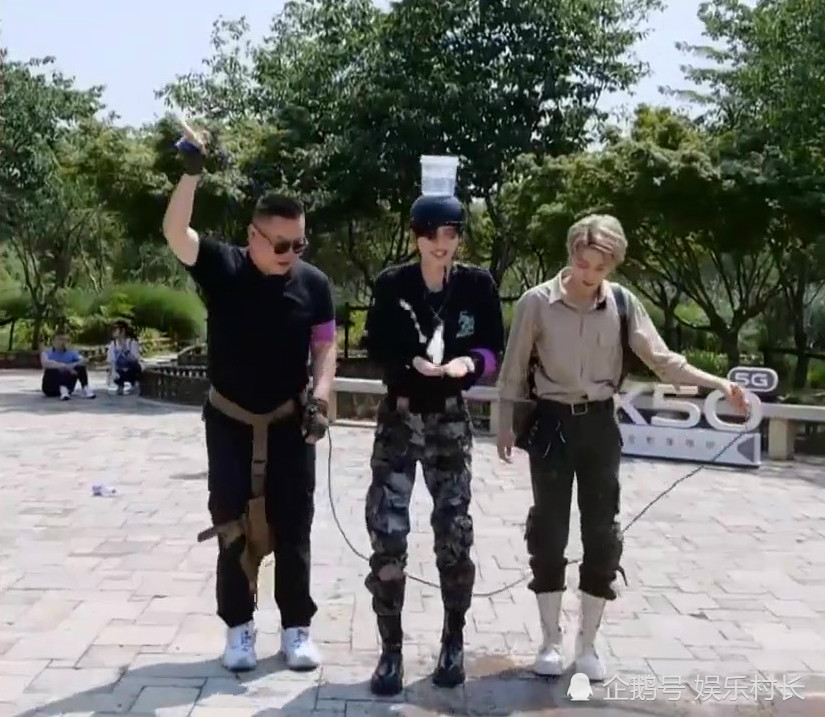 刘雨昕|THE9《极限挑战》最新预告，刘雨昕C位却不及虞书欣，节目组力捧后者