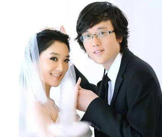 玲花|玲花“手滑”点赞diss丈夫徐明朝言论！公关，她才是狠角色