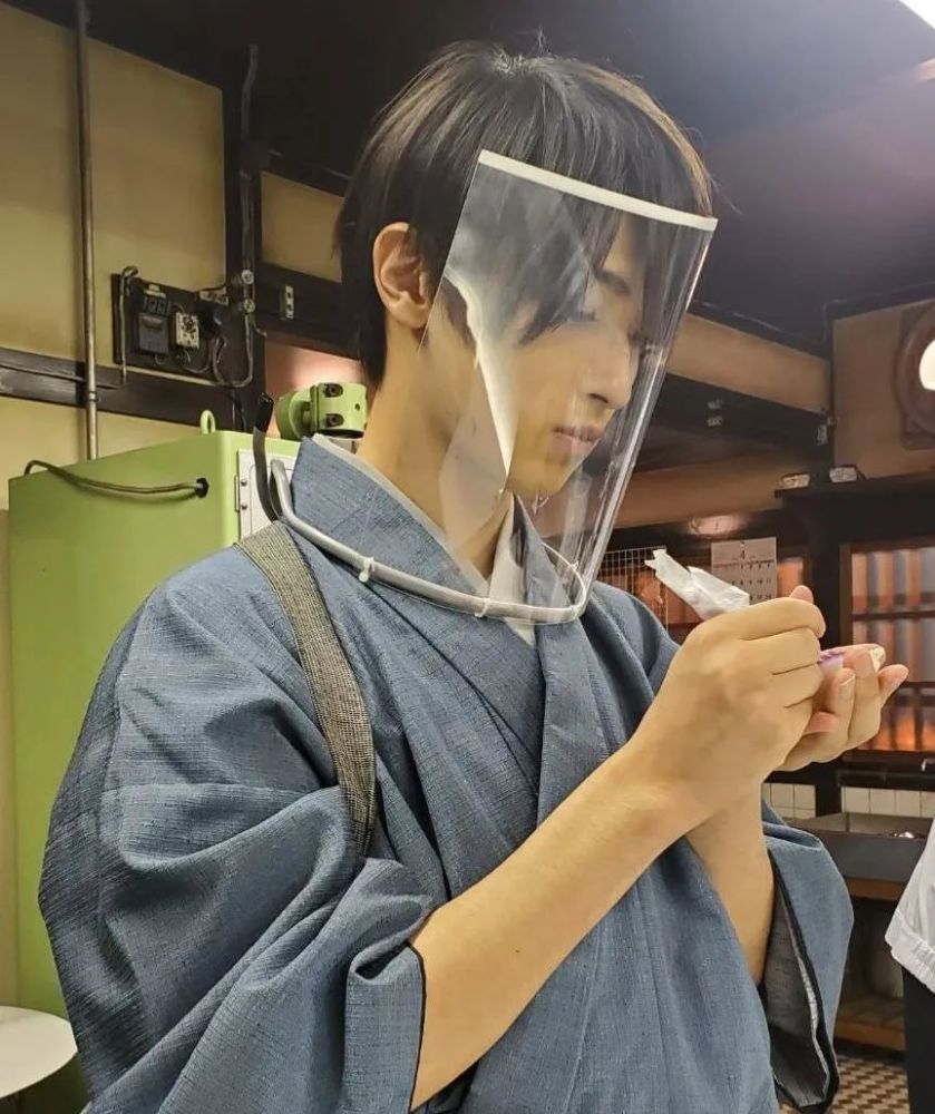 横滨流星|横滨流星确诊新冠，近期还有吻戏拍摄