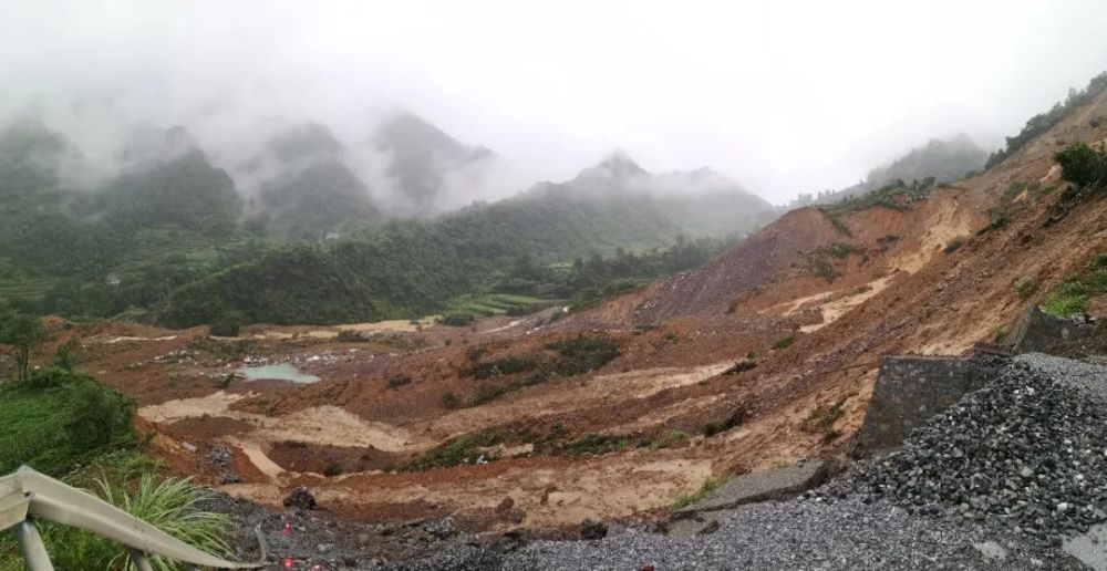 泥石流|惊险！他们说，能躲过泥石流并不是靠运气，而是……