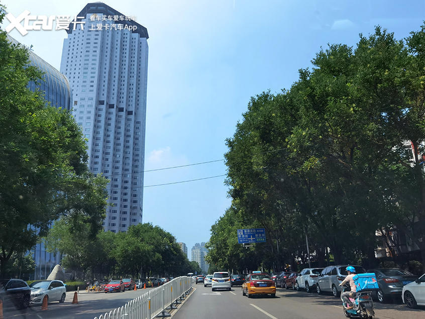 美食探店|美食探店：美食与潮流融为一身的西餐厅