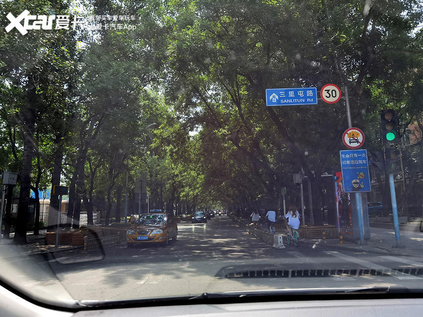 美食探店|美食探店：美食与潮流融为一身的西餐厅