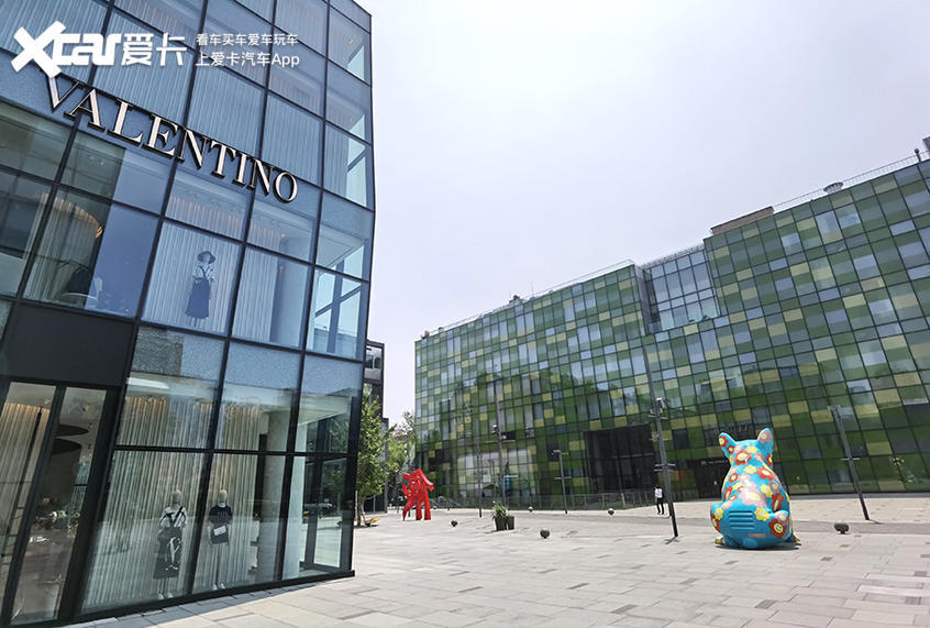 美食探店|美食探店：美食与潮流融为一身的西餐厅