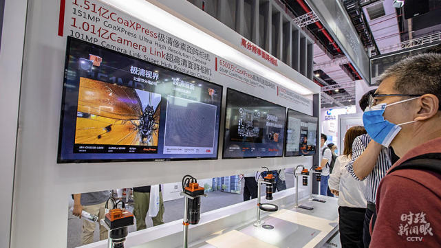 今年7月，海康威视公司在慕尼黑上海光博会上展示了嵌入式视觉系统、高清面阵相机等产品。