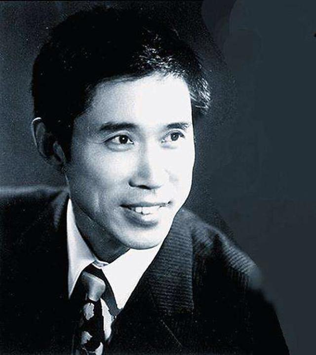 武术大师李俊峰,因演《武林志》走红,如今82岁显得比57岁李连杰还年轻