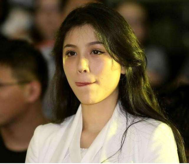 结婚4年没有小孩,前女友美到窒息,我们都知道,刘翔在与吴莎结婚之前